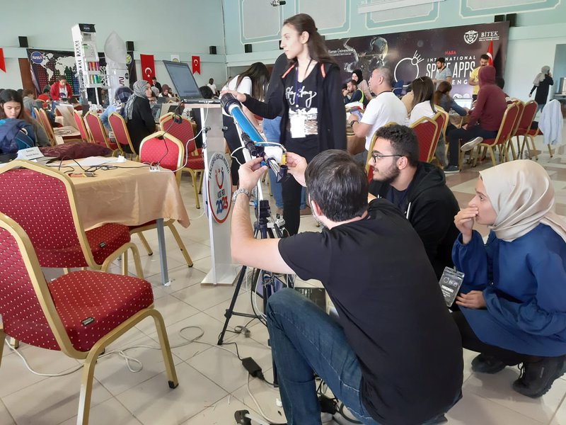 e-teleskop sistemi montaj halindeyiz.