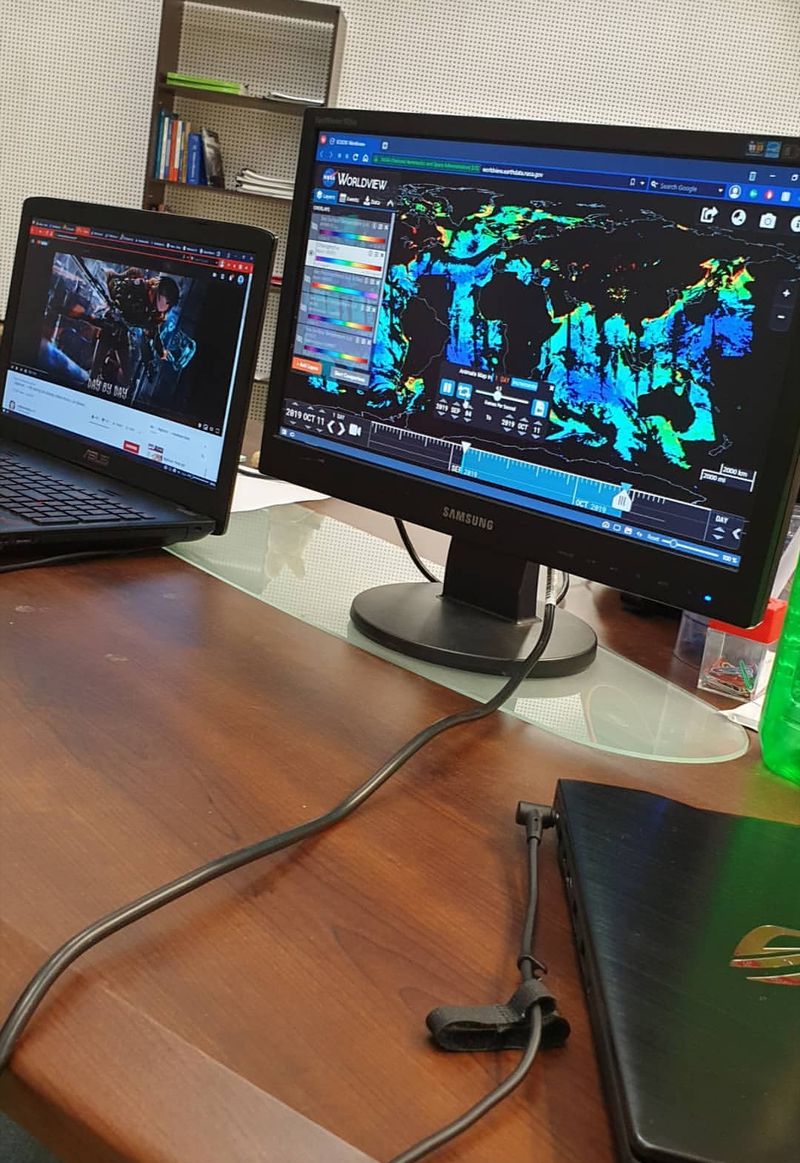 I'm glad i have 16GB of RAM and a good 100MB/s internet speed