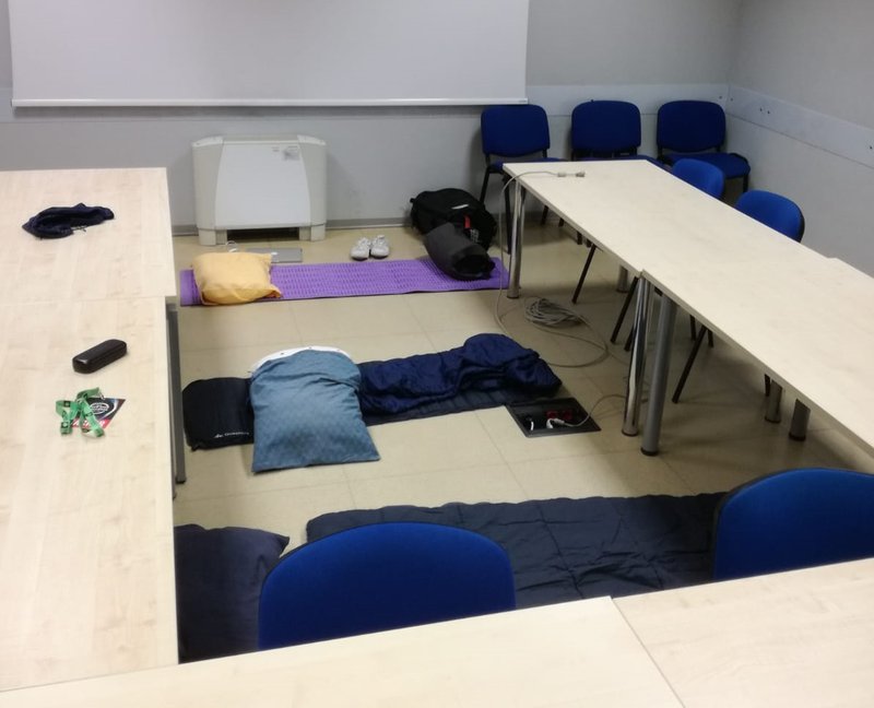 Last night we have found a nice place to take a Power Nap