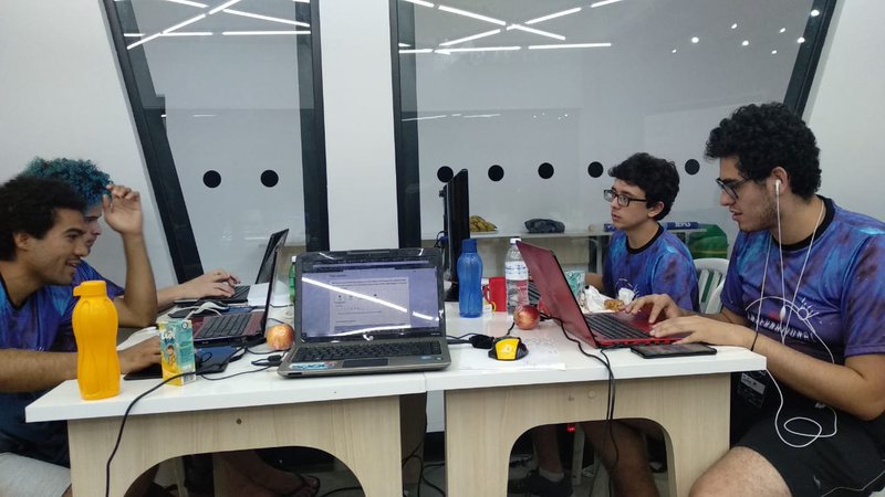 After the break down of the group, we recovered and divided in two for the errands. One part started developing a quiz for the game while the other is focused in finishing the essential of the code.