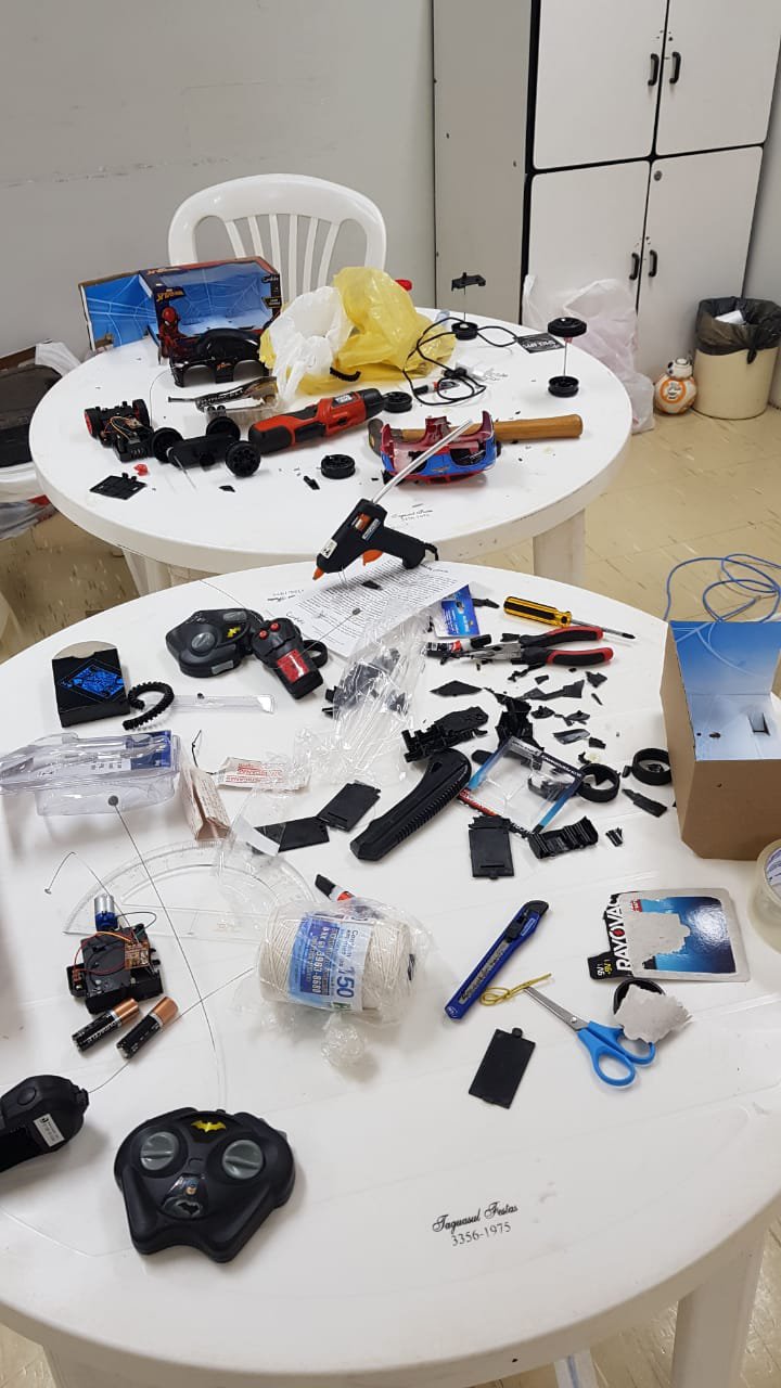 We building the probe from the toy car engine