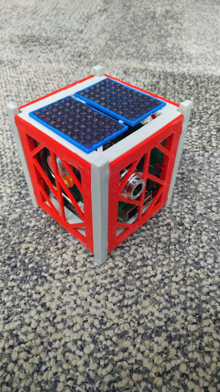Prototype of our CubeSat assembled.