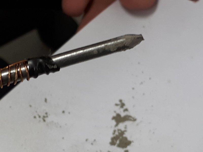 Remotion of dust with magnetic device