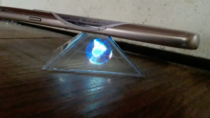 Hologram with acrílico.