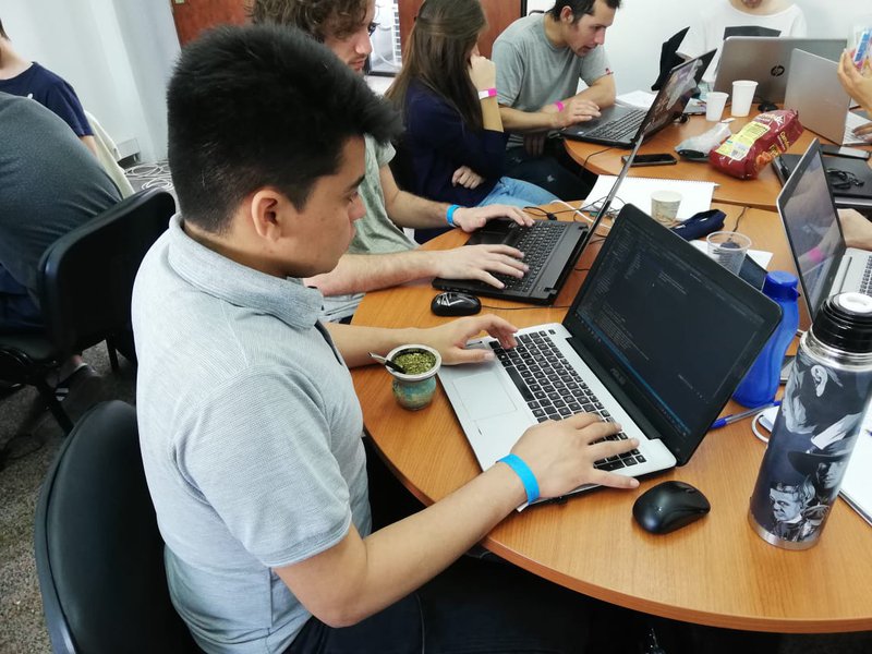 Un mate = un código