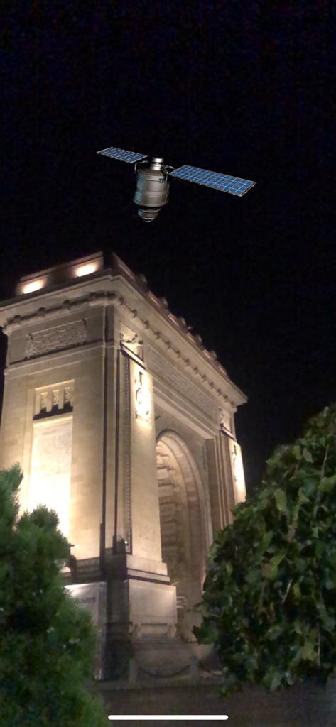 The symbol of our city...the Arch of Triumph...is surveyed by the Satellites :)...at 2AM 