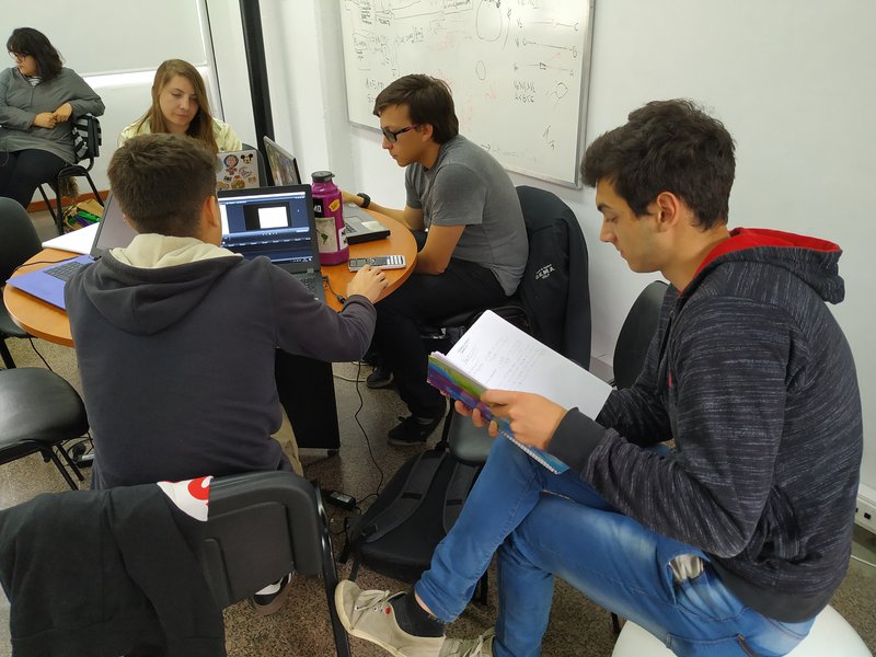 Los Picapiedra (The Flintstones)